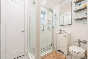 123-25 82nd Ave, Kew Gardens, NY 11415 - Photo 13