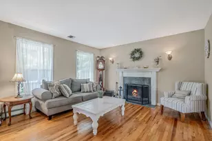 4 Ariel Ct, Rocky Point, NY 11778 - Photo 9