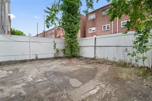 4318 Edson Ave, Bronx, NY 10466 - Photo 19