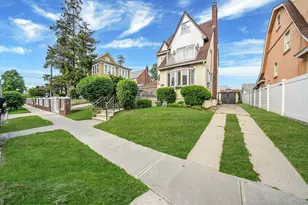 85-11 169th St, Jamaica, NY 11432 - Photo 3