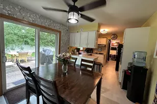 2 Hamilton Ct, Coram, NY 11727 - Photo 3