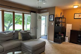 2 Hamilton Ct, Coram, NY 11727 - Photo 13