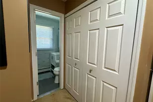 2 Hamilton Ct, Coram, NY 11727 - Photo 15