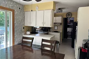 2 Hamilton Ct, Coram, NY 11727 - Photo 23