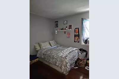 943 Macarthur Street, Bohemia, NY 11716 - Photo 15