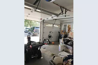 943 Macarthur Street, Bohemia, NY 11716 - Photo 17