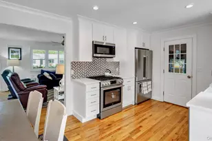 64 School St, Hampton Bays, NY 11946 - Photo 7