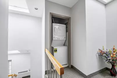 1337 Broadway #D20, Hewlett, NY 11557 - Photo 7