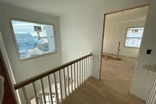 101 Clocks Blvd, Massapequa, NY 11758 - Photo 21