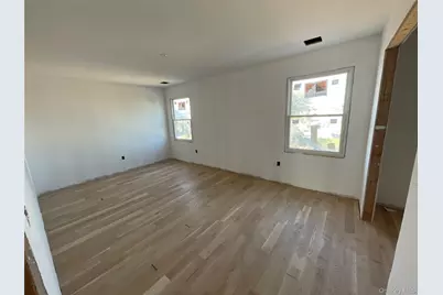 101 Clocks Boulevard, Massapequa, NY 11758 - Photo 25