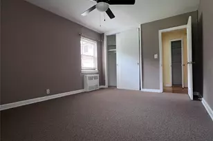 196-53 73rd Ave, Fresh Meadows, NY 11365 - Photo 13