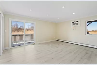 2850 Shore Road, Seaford, NY 11783 - Photo 7