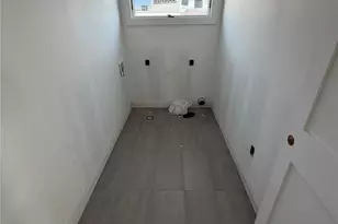 103 Clocks Blvd, Massapequa, NY 11758 - Photo 17