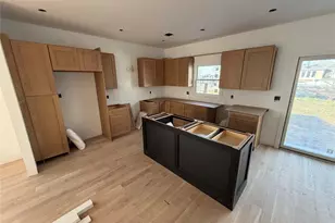 103 Clocks Blvd, Massapequa, NY 11758 - Photo 7