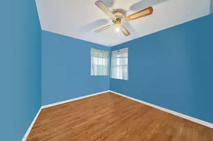 159-51 160th Ave, Howard Beach, NY 11414 - Photo 15