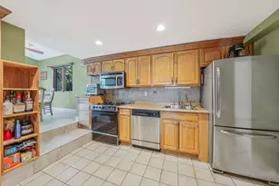 159-51 160th Ave, Howard Beach, NY 11414 - Photo 23