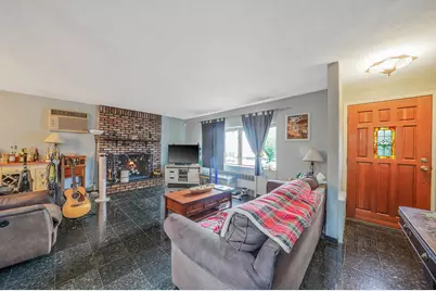 15951 160th Avenue, Howard Beach, NY 11414 - Photo 7