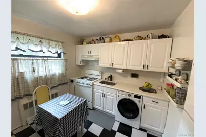 73-19 217th Street #Lower, Oakland Gardens, NY 11364 - Photo 7