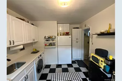 73-19 217th Street #Lower, Oakland Gardens, NY 11364 - Photo 9