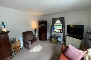 73-19 217th St, Oakland Gardens, NY 11364 - Photo 3