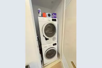 3 Court Square #3001, Long Island City, NY 11101 - Photo 13