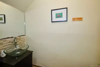 13340 37th Avenue, Flushing, NY 11354 - Photo 9