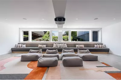 470 Lloyds Lane, Mattituck, NY 11952 - Photo 33