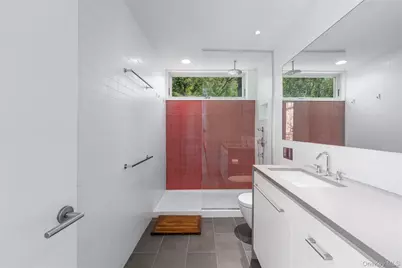 470 Lloyds Lane, Mattituck, NY 11952 - Photo 23