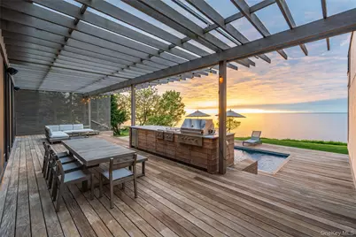 470 Lloyds Lane, Mattituck, NY 11952 - Photo 9