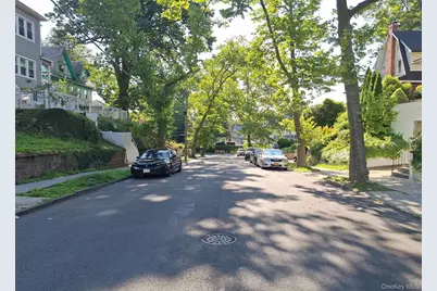 26 Amsterdam Place, Mount Vernon, NY 10553 - Photo 3