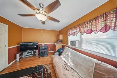 482 Scotchtown Avenue, Middletown, NY 10941 - Photo 9