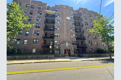 30 Clinton Place #6E, New Rochelle, NY 10801 - Photo 1