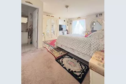 148 Beach 97 Street, Rockaway Beach, NY 11693 - Photo 21