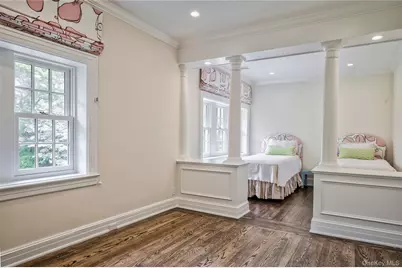 9 Meadow Spring Lane, Glen Cove, NY 11542 - Photo 23