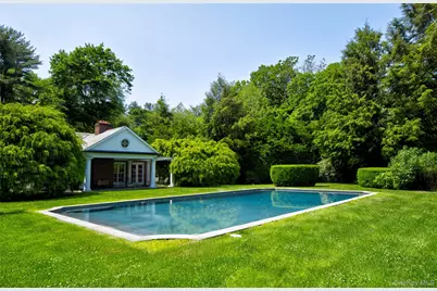 9 Meadow Spring Lane, Glen Cove, NY 11542 - Photo 35