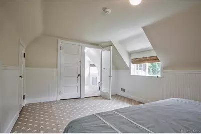 9 Meadow Spring Lane, Glen Cove, NY 11542 - Photo 31