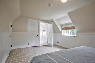 9 Meadow Spring Ln, Glen Cove, NY 11542 - Photo 31