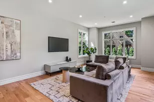 199E W Shore Rd, Great Neck, NY 11024 - Photo 17