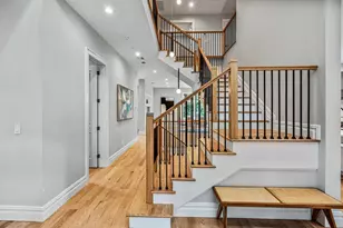 199E W Shore Rd, Great Neck, NY 11024 - Photo 25