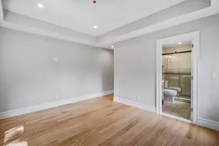 199E W Shore Rd, Great Neck, NY 11024 - Photo 35