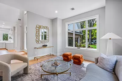 199E W Shore Road, Great Neck, NY 11024 - Photo 7