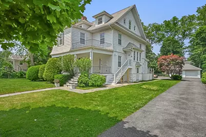 12 Thomas Place #3, New Rochelle, NY 10801 - Photo 1