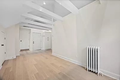 12 Thomas Place #3, New Rochelle, NY 10801 - Photo 5