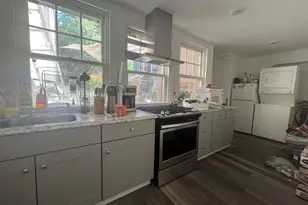 130 Van Dyke St, Brooklyn, NY 11231 - Photo 3