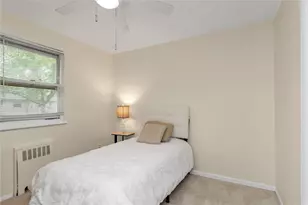 82-65 268 Th St, Floral Park, NY 11004 - Photo 13