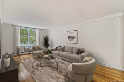 54-44 Little Neck Parkway #5G, Little Neck, NY 11362 - Photo 3