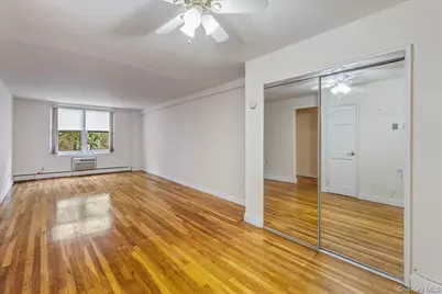 54-44 Little Neck Parkway #5G, Little Neck, NY 11362 - Photo 5