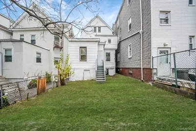 155 Hawthorne Avenue, Yonkers, NY 10701 - Photo 5