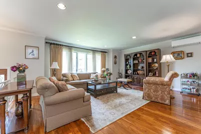 528 Longacre Avenue, Woodmere, NY 11598 - Photo 3