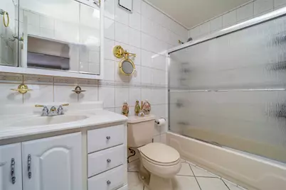 509 Julius Road, College Point, NY 11356 - Photo 19